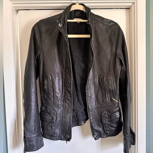 Vince leather jacket - Excellent condition